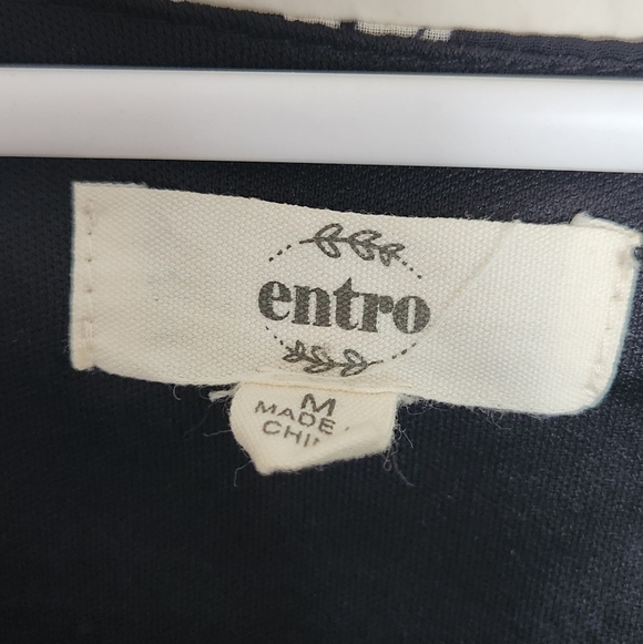 Entro Floral Vneck Boho Mini Dress Size Medium - Picture 5 of 7